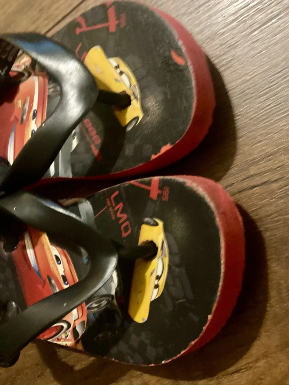 Kids Little Boys Cars Themed Flip Flop Sandals Size 10 Great Condition